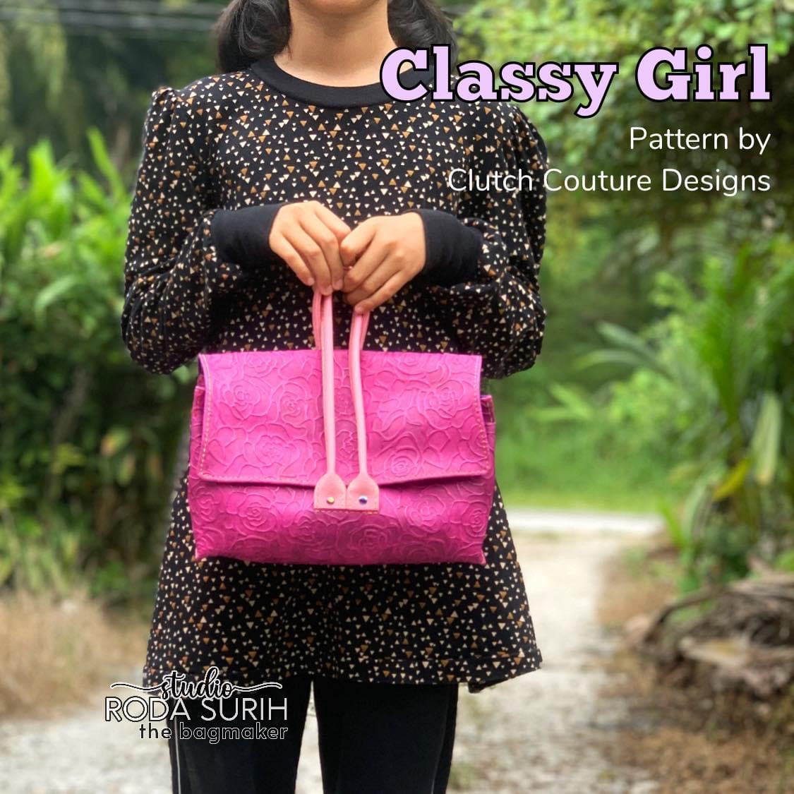 Classy Girl Crossbody/Wristlet